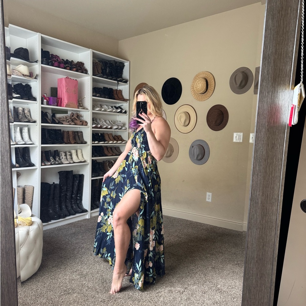 NWT Floral Maxi Dress with High Slit - Picture 2 of 6